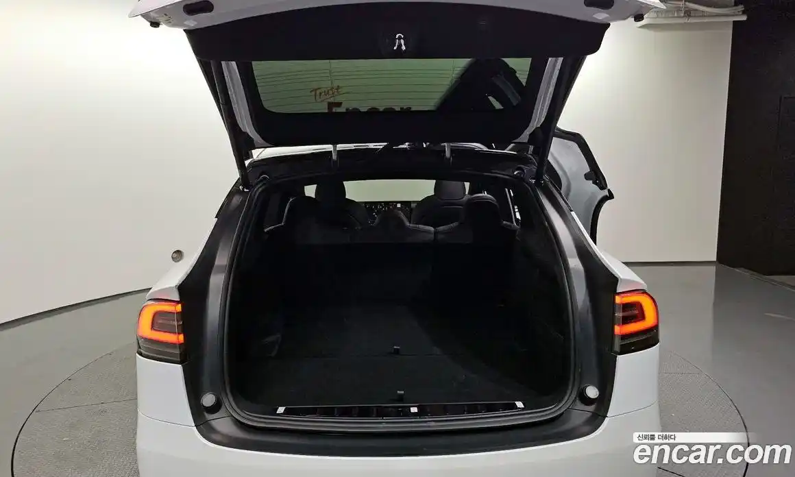 Tesla Model X 2024 0.3 гидро в Москве № 1548562, фото 19