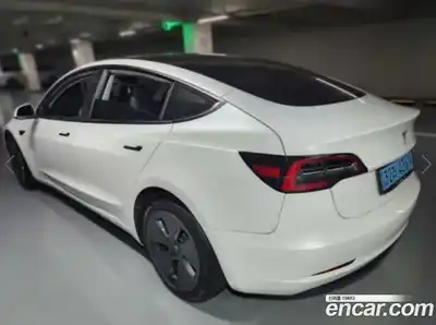 Tesla Model 3 2022 0.2 гидро в Москве № 1548727, миниатюра 4