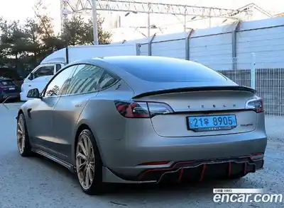 Tesla Model 3 2019 гидро в Москве № 1548755, миниатюра 3