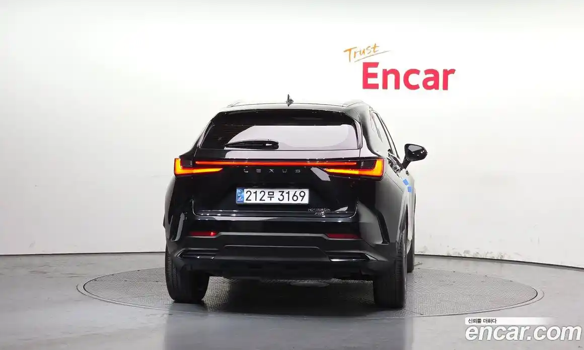 Lexus NX 2023 2.5 гидро в Москве № 1548810, фото 4