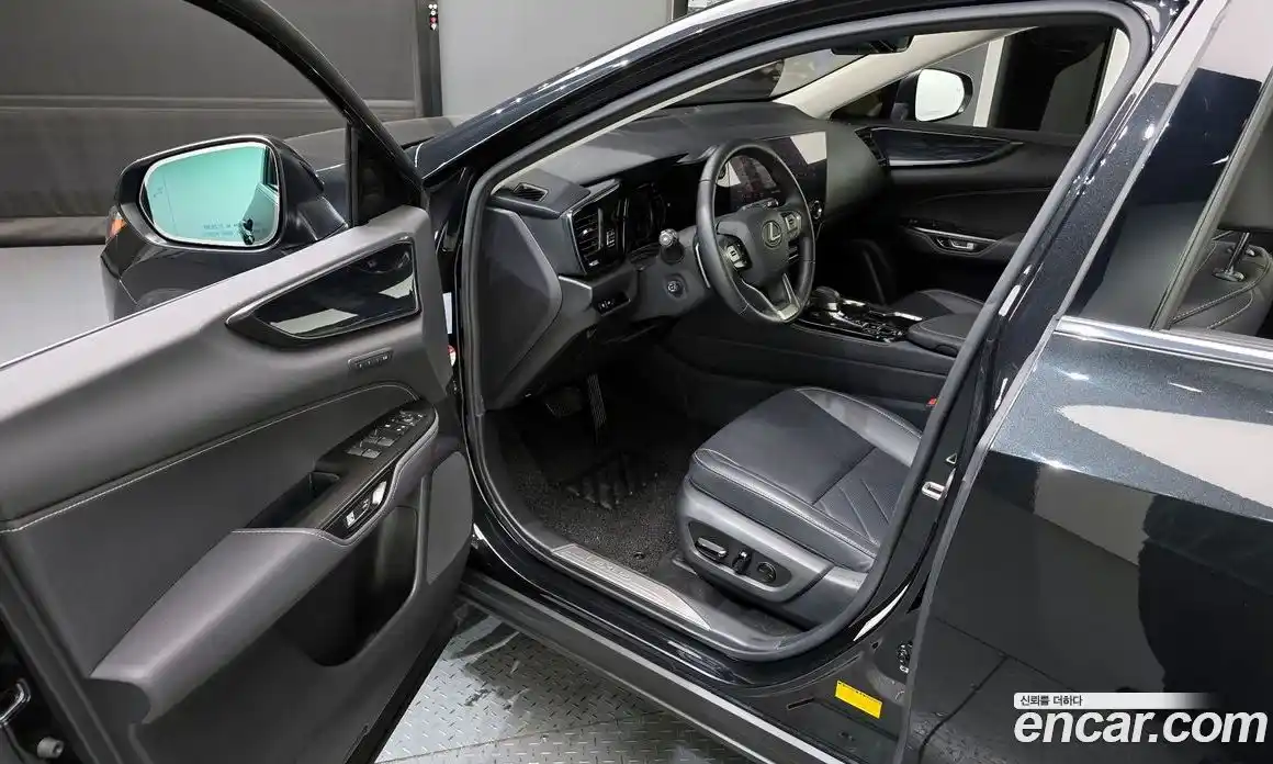 Lexus NX 2023 2.5 гидро в Москве № 1548810, фото 10