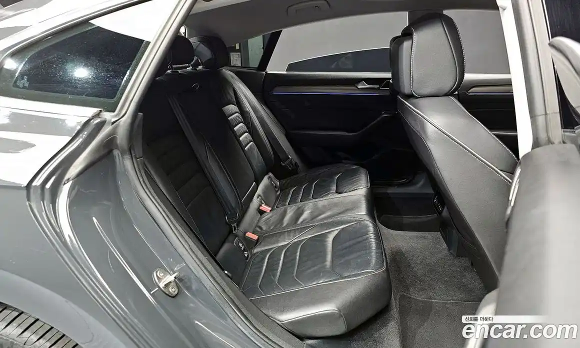 Volkswagen Arteon 2018 2.0 гидро в Москве № 1549207, фото 11