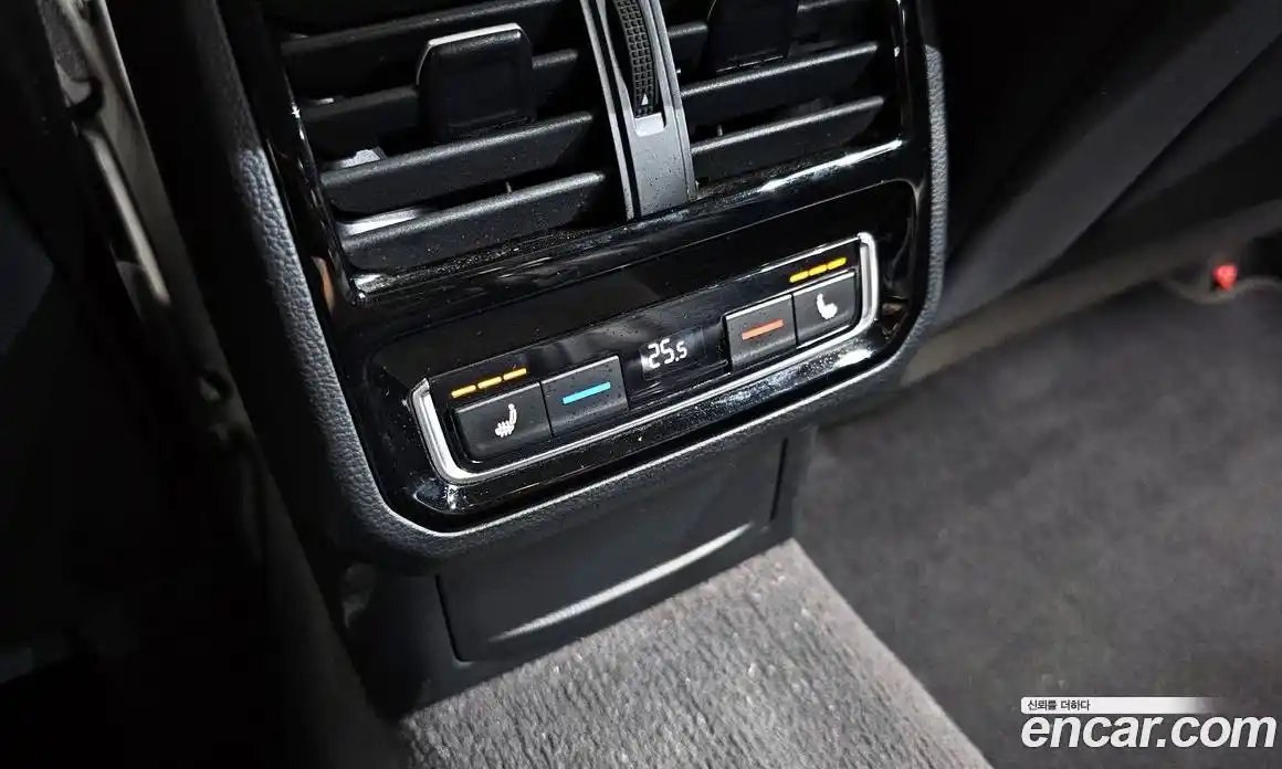Volkswagen Arteon 2018 2.0 гидро в Москве № 1549207, фото 17