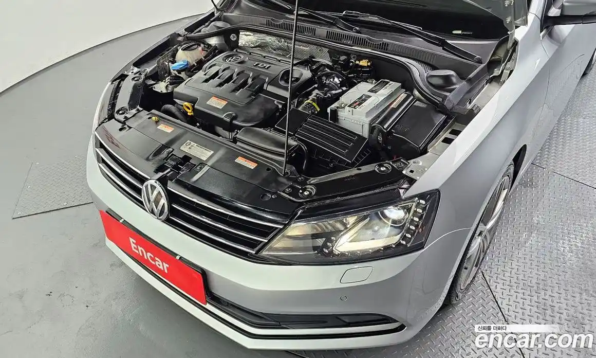 Volkswagen Jetta 2015 2.0 гидро в Москве № 1549266, фото 6