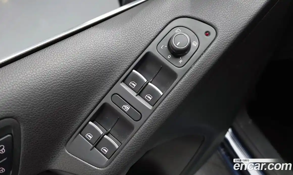 Volkswagen Tiguan 2016 2.0 гидро в Москве № 1549421, фото 19