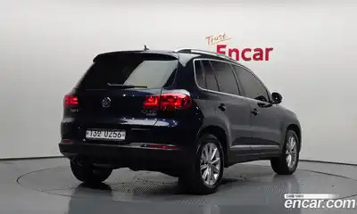 Volkswagen Tiguan 2016 2.0 гидро в Москве № 1549421, миниатюра 2