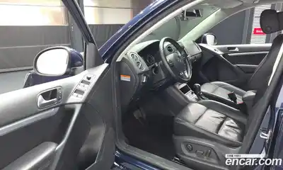 Volkswagen Tiguan 2016 2.0 гидро в Москве № 1549421, миниатюра 10
