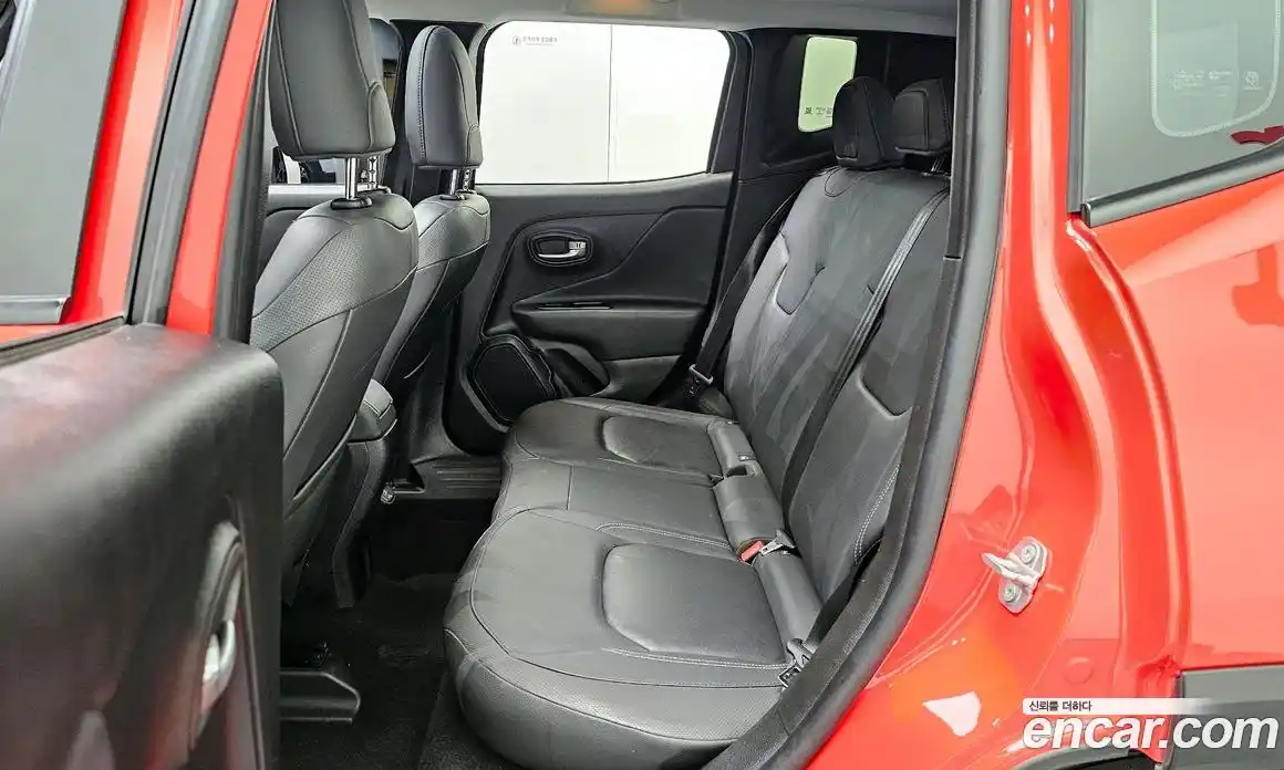 Jeep Renegade 2019 2.4 гидро в Москве № 1549817, фото 12