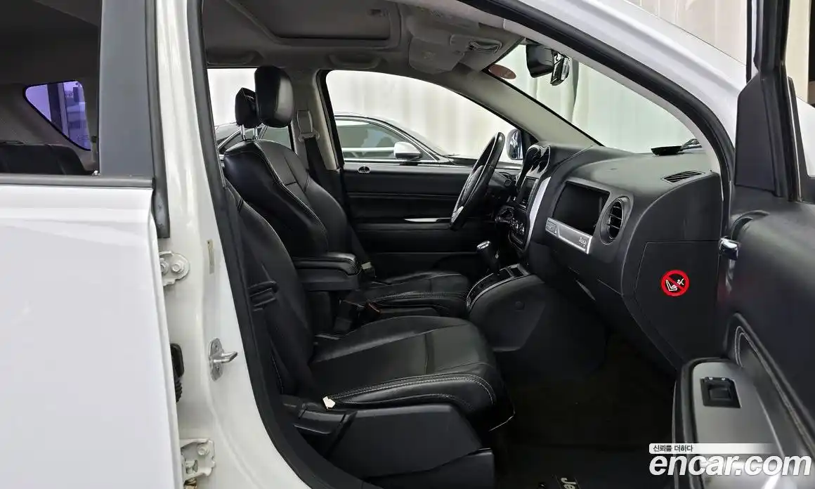 Jeep Compass 2013 2.4 гидро в Москве № 1549909, фото 12