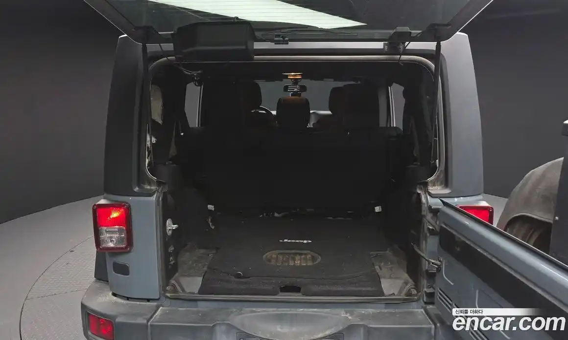 Jeep Wrangler 2015 2.8 гидро в Москве № 1549944, фото 19