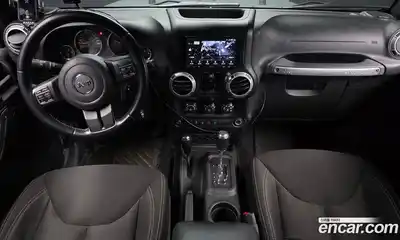 Jeep Wrangler 2015 2.8 гидро в Москве № 1549944, миниатюра 7