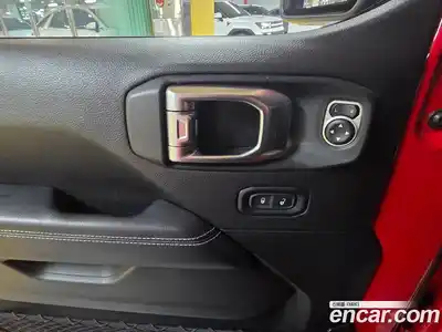 Jeep Wrangler 2019 2.0 гидро в Москве № 1549969, миниатюра 12
