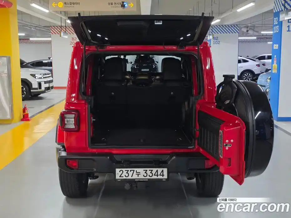 Jeep Wrangler 2019 2.0 гидро в Москве № 1549969, фото 18
