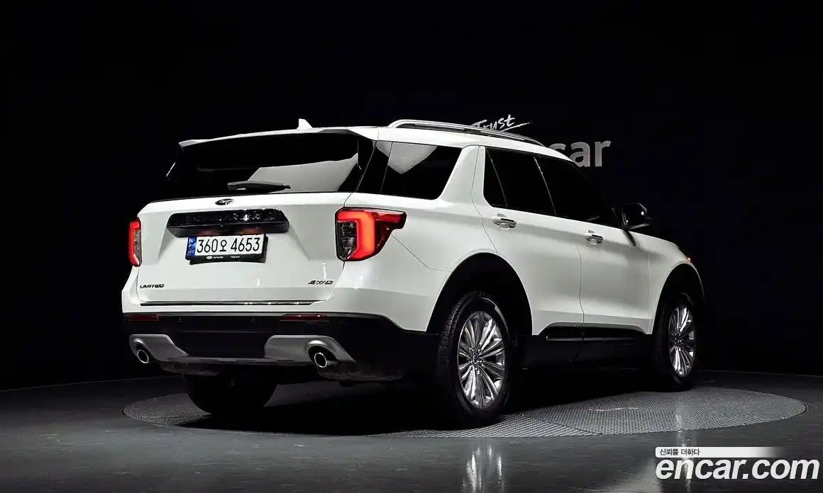 Ford Explorer 2022 2.3 гидро в Москве № 1550390, фото 2