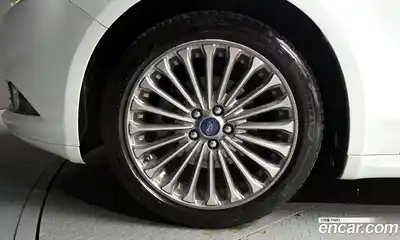 Ford Mondeo 2017 2.0 гидро в Москве № 1550597, миниатюра 5