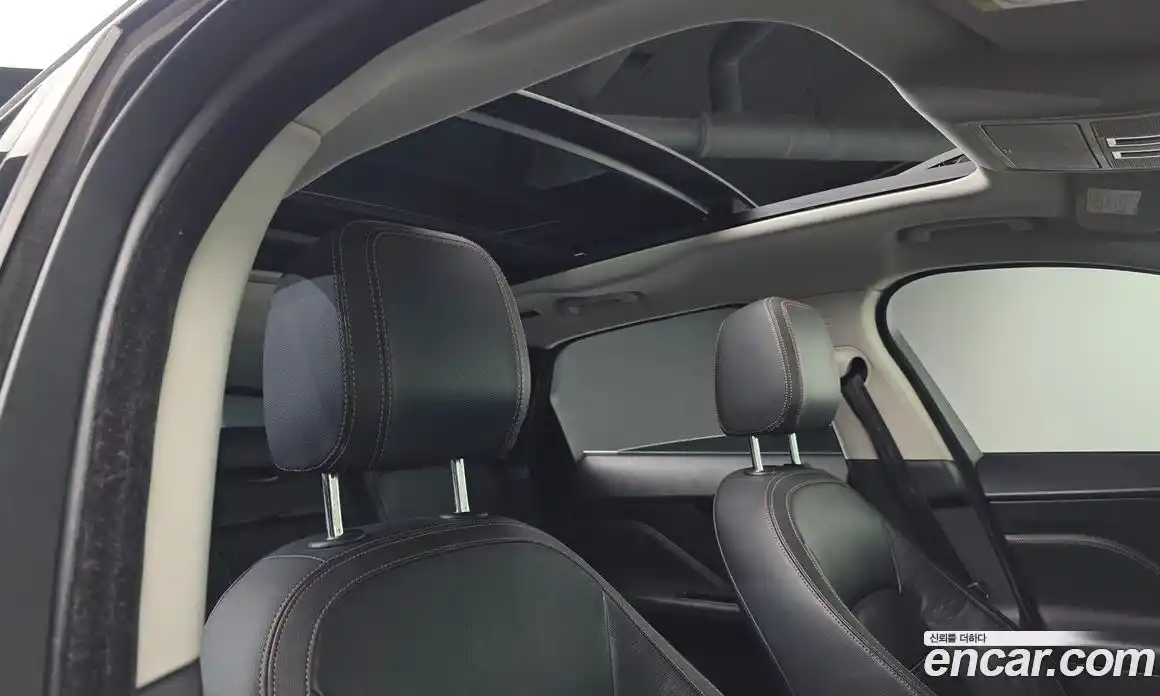 Jaguar F-Pace 2016 2.0 гидро в Москве № 1550968, фото 19