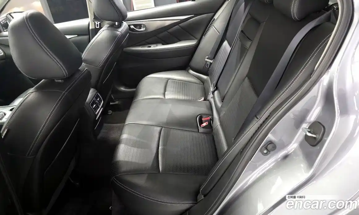 Infiniti Q50 2015 3.5 гидро в Москве № 1551057, фото 11