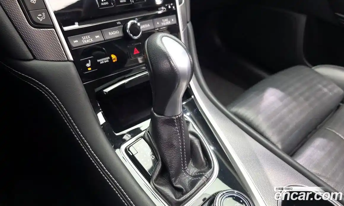 Infiniti Q50 2015 3.5 гидро в Москве № 1551057, фото 9