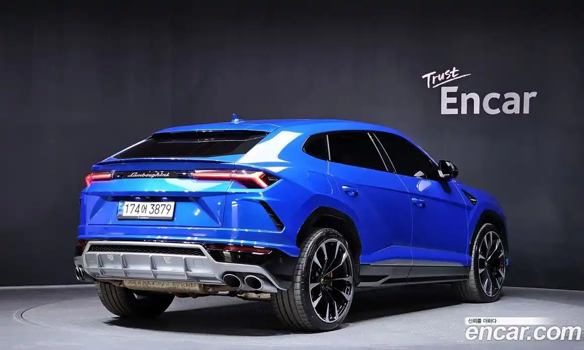 Lamborghini Urus 2021 4.0 гидро в Москве № 1551317, фото 2