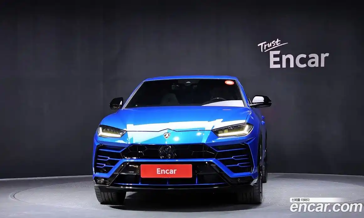 Lamborghini Urus 2021 4.0 гидро в Москве № 1551317, фото 3