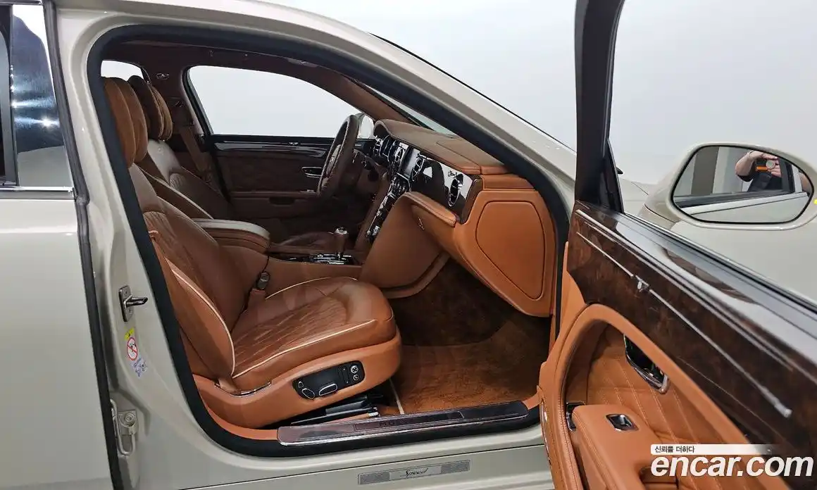 Bentley Mulsanne 2018 6.8 гидро в Москве № 1551438, фото 17