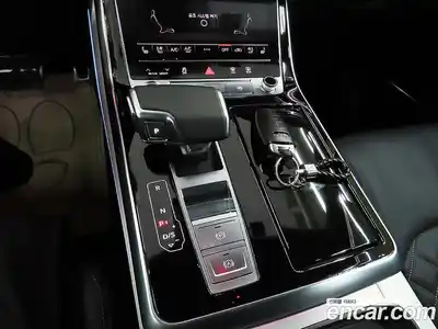 Audi Q7 2023 3.0 гидро в Москве № 163937, миниатюра 9