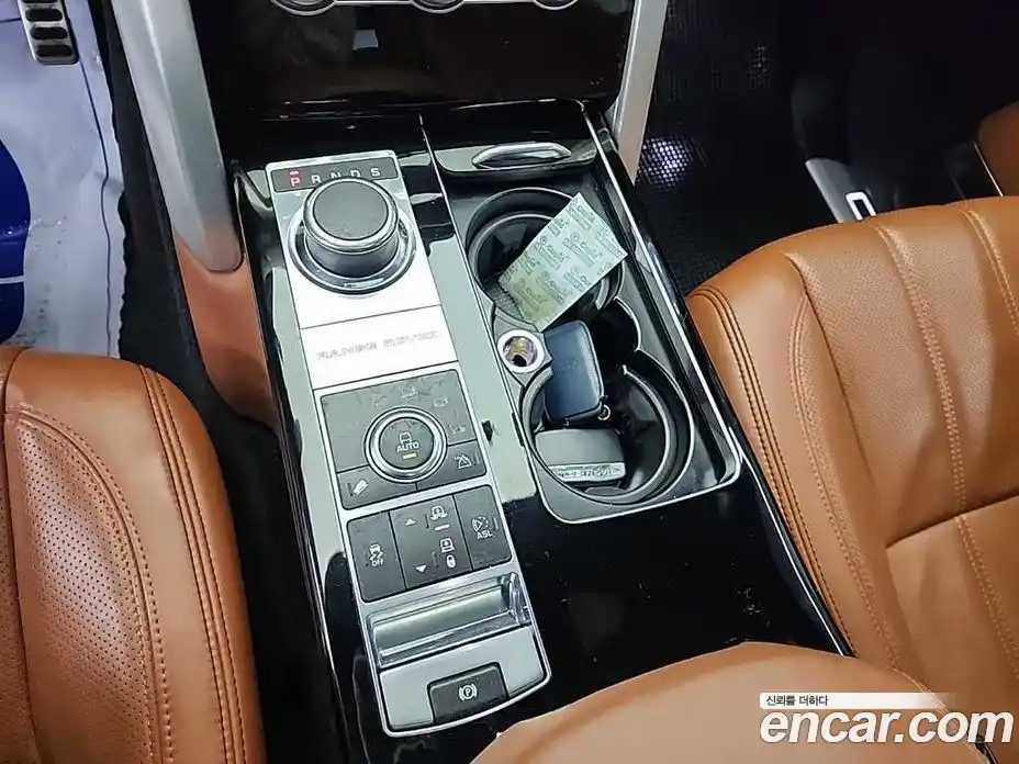 Land Rover Range-Rover 2015 4.4 гидро в Москве № 166667, фото 8