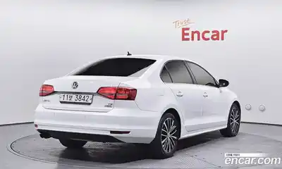 Volkswagen Jetta 2015 2.0 гидро в Москве № 178509, миниатюра 2