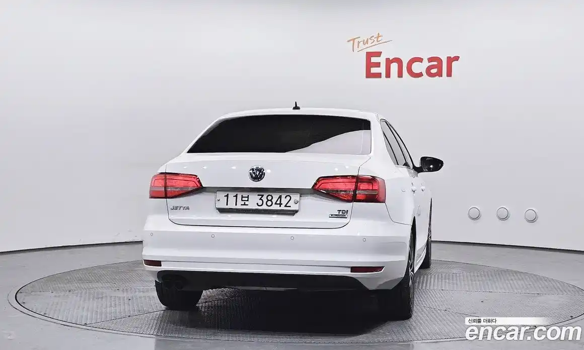 Volkswagen Jetta 2015 2.0 гидро в Москве № 178509, фото 4
