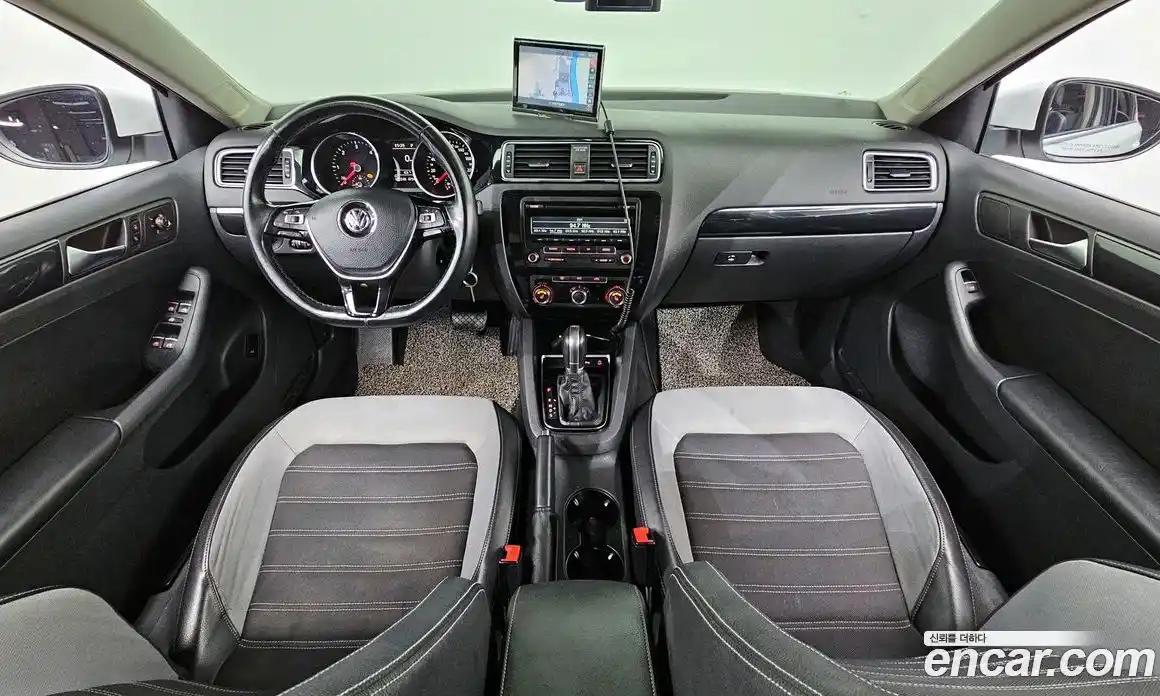 Volkswagen Jetta 2015 2.0 гидро в Москве № 178509, фото 7