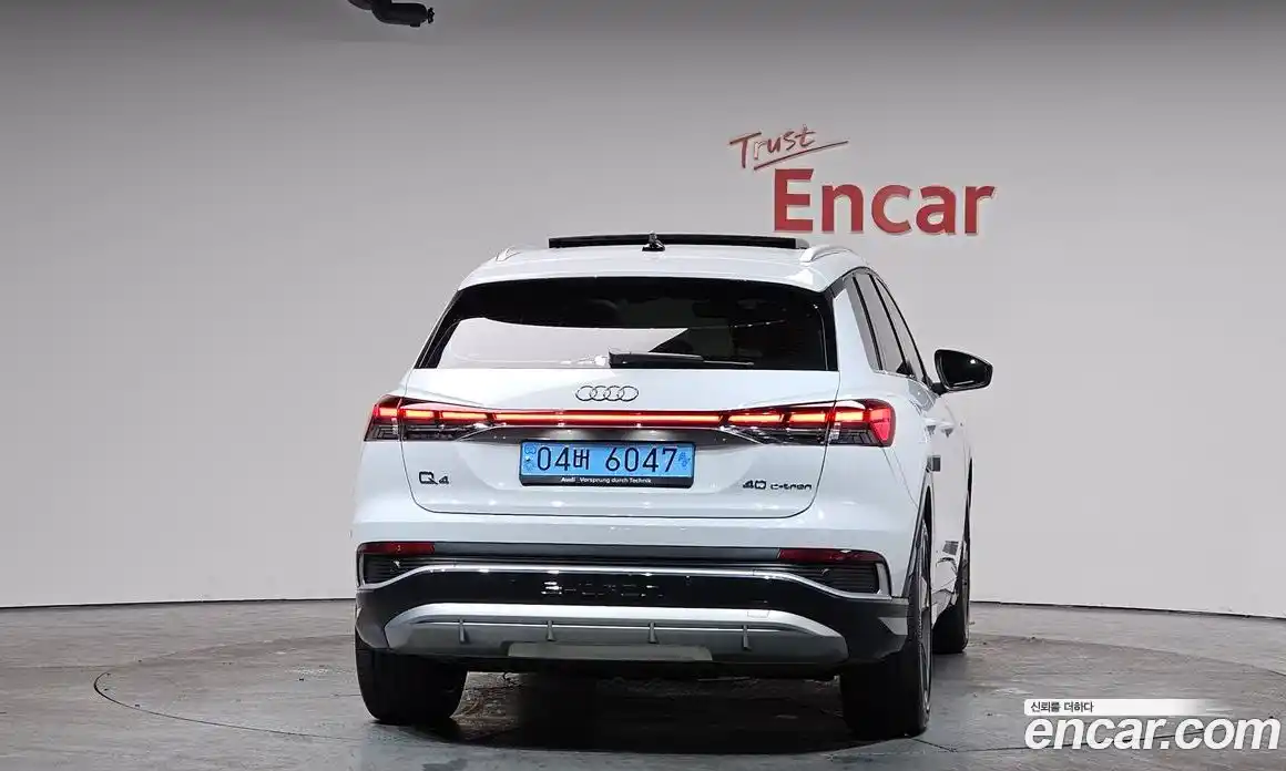 Audi Q4 e-tron 2023 0.2 гидро в Москве № 192539, фото 3