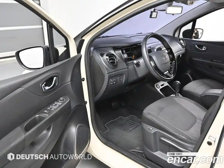 Renault QM3 2015 1.5 гидро в Москве № 227338, фото 11