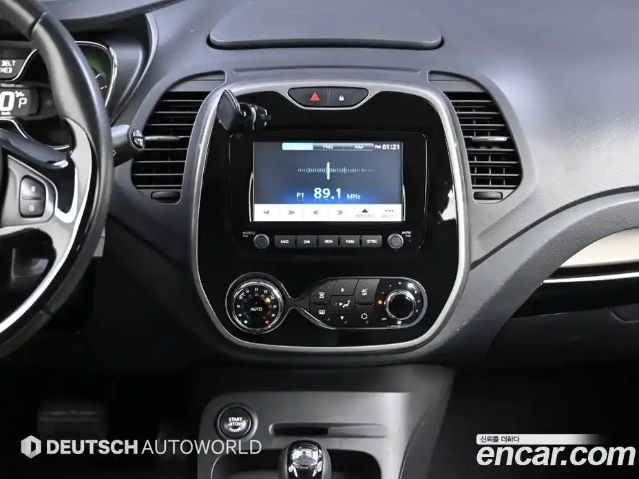 Renault QM3 2015 1.5 гидро в Москве № 227338, фото 14
