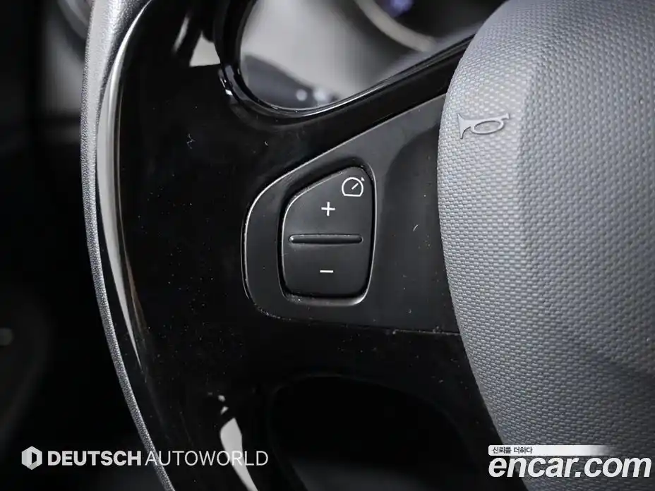 Renault QM3 2015 1.5 гидро в Москве № 227338, фото 16