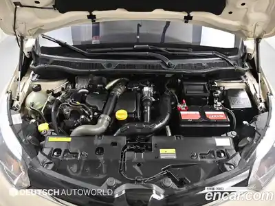 Renault QM3 2015 1.5 гидро в Москве № 227338, миниатюра 6