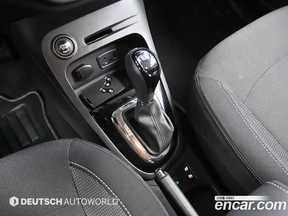 Renault QM3 2015 1.5 гидро в Москве № 227338, фото 9