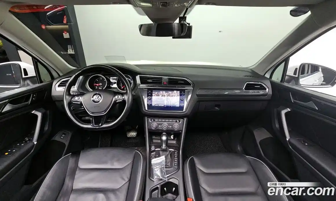 Volkswagen Tiguan 2018 2.0 гидро в Москве № 232233, фото 6
