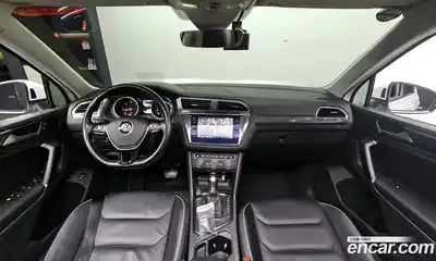 Volkswagen Tiguan 2018 2.0 гидро в Москве № 232233, миниатюра 6