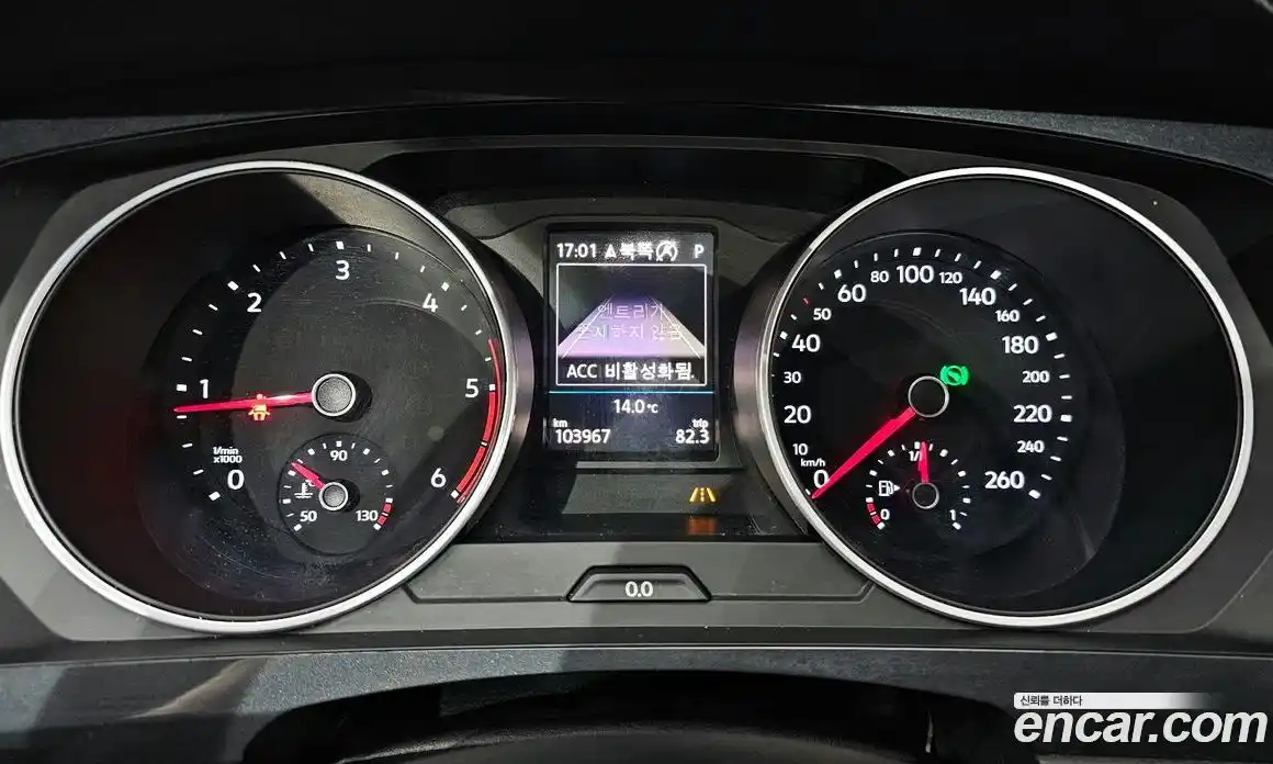 Volkswagen Tiguan 2018 2.0 гидро в Москве № 232233, фото 7