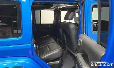 Jeep Wrangler 2022 2.0 гидро в Москве № 232319, миниатюра 12