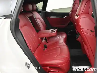 Maserati Levante 2017 3.0 гидро в Москве № 282933, миниатюра 12