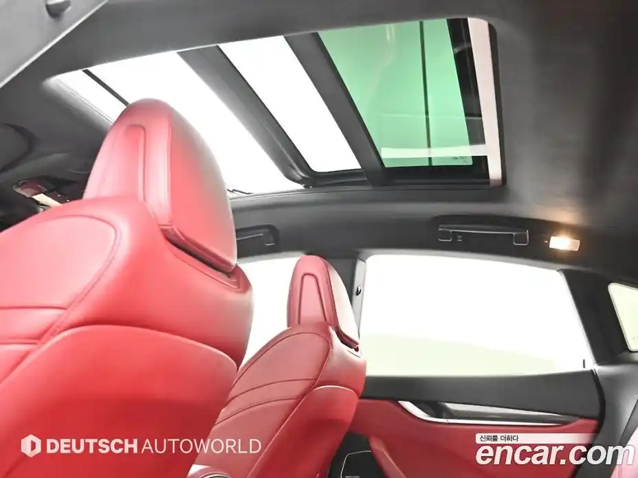 Maserati Levante 2017 3.0 гидро в Москве № 282933, фото 19