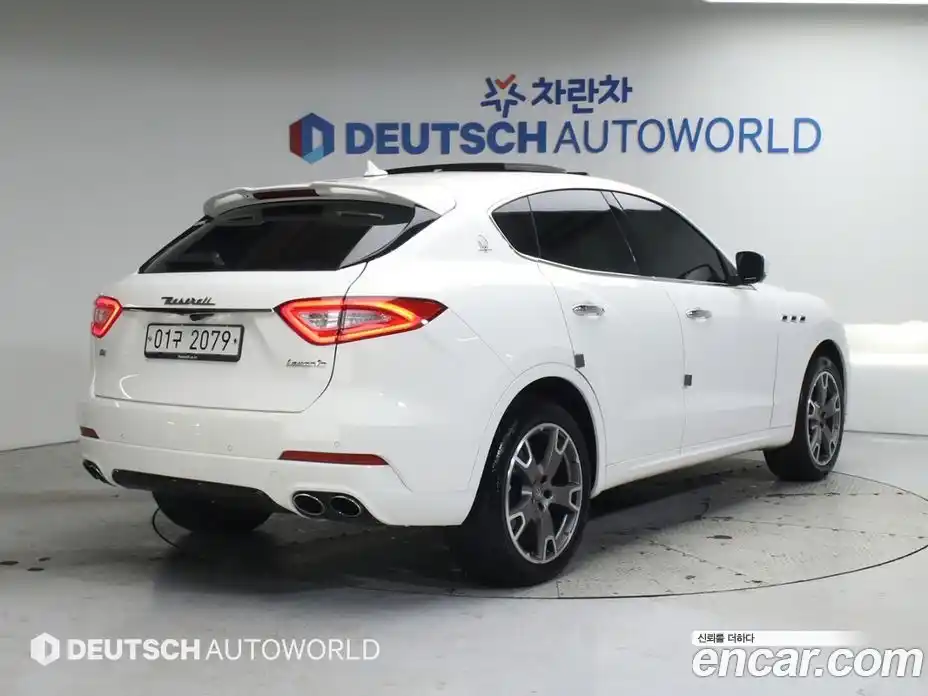 Maserati Levante 2017 3.0 гидро в Москве № 282933, фото 2