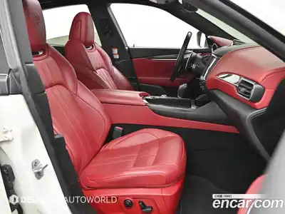 Maserati Levante 2017 3.0 гидро в Москве № 282933, миниатюра 10