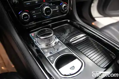 Jaguar XJ 2016 2.0 гидро в Москве № 305197, миниатюра 10