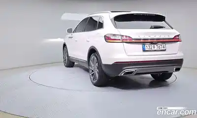 Lincoln Nautilus 2023 2.7 гидро в Москве № 1015628, миниатюра 4