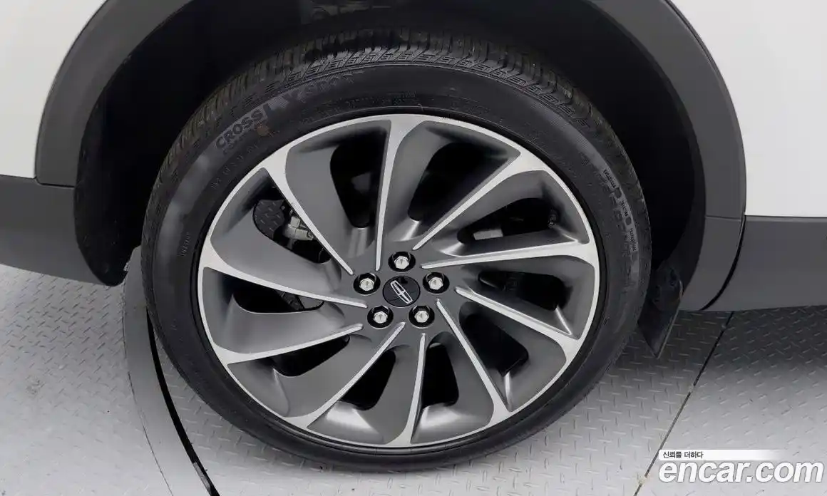 Lincoln Nautilus 2023 2.7 гидро в Москве № 1015628, фото 6