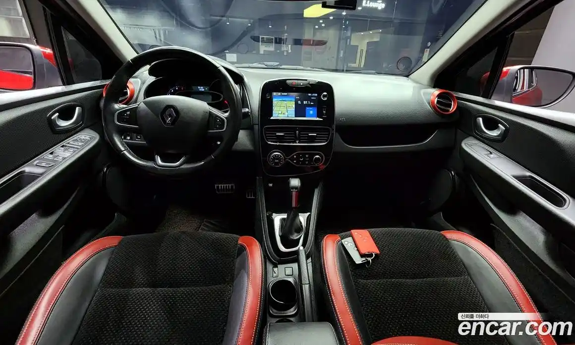 Renault Cilo 2018 1.5 гидро в Москве № 106934, фото 7