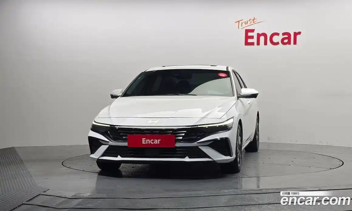 Hyundai Avante 2023 1.6 гидро в Москве № 110140, фото 3