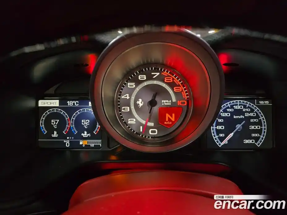 Ferrari Portofino 2019 3.9 гидро в Москве № 1295335, фото 12